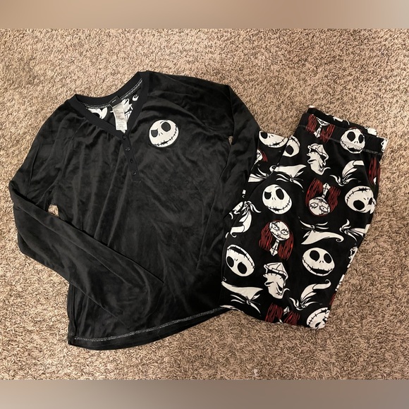 Disney Other - Disneys The Nightmare Before Christmas Fleece Two Piece Pajama Set